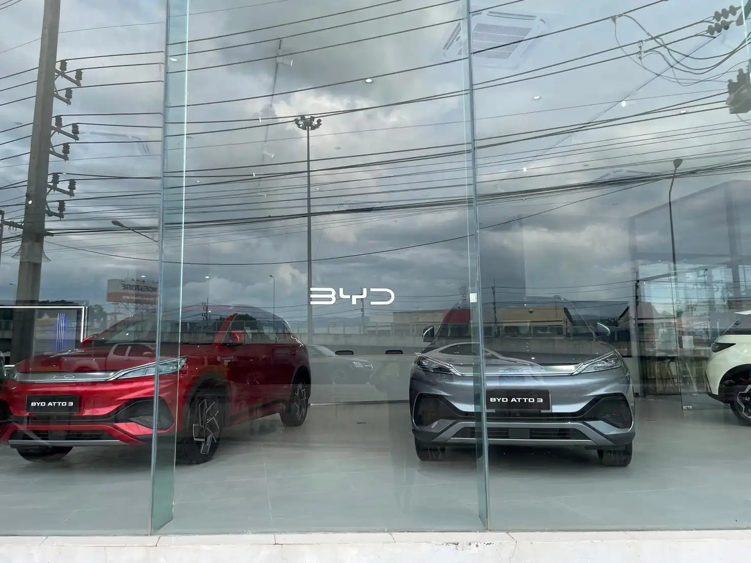 BYD Thung Song Showroom and Service Center, Nakhon Si Thammarat 21 BYD BD Auto Thungsong electric vehicles in Thung Song