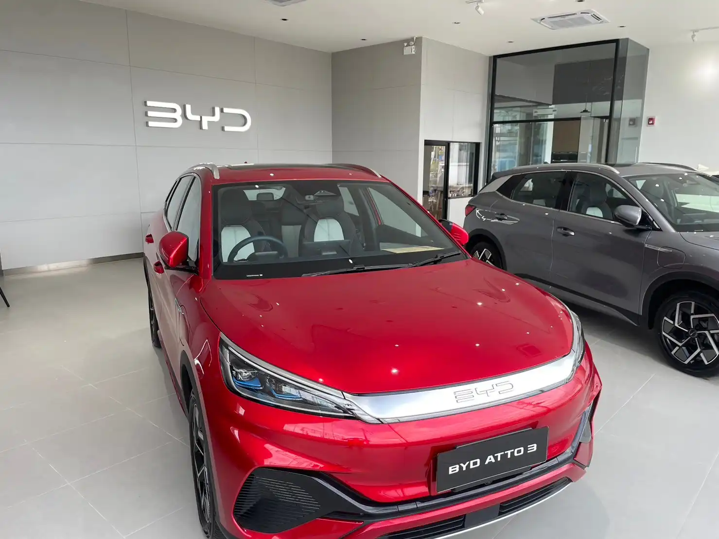 BYD Thung Song Showroom and Service Center, Nakhon Si Thammarat 20 BYD BD Auto Thungsong electric vehicles in Thung Song