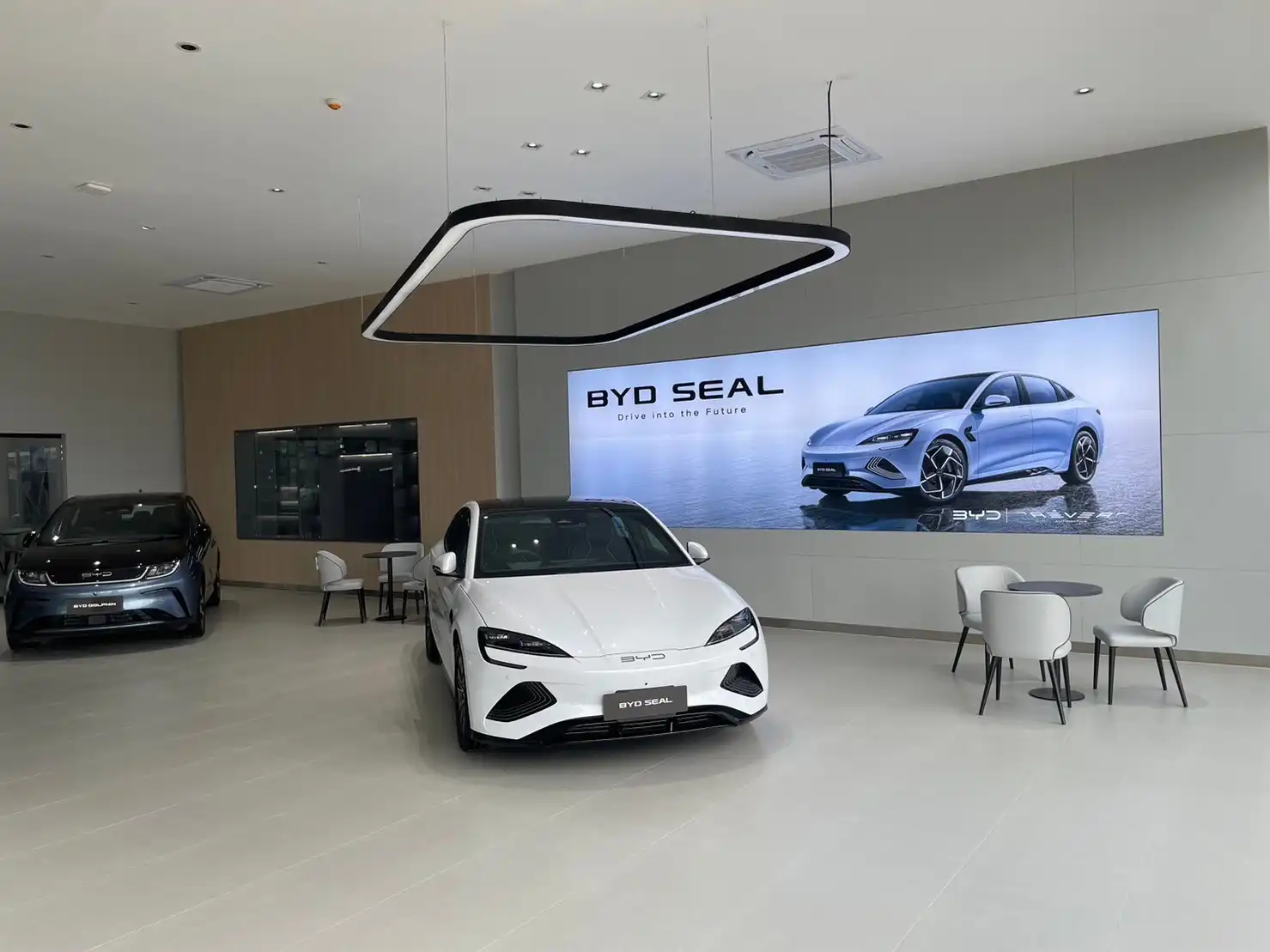 BYD Thung Song Showroom and Service Center, Nakhon Si Thammarat 19 BYD BD Auto Thungsong electric vehicles in Thung Song