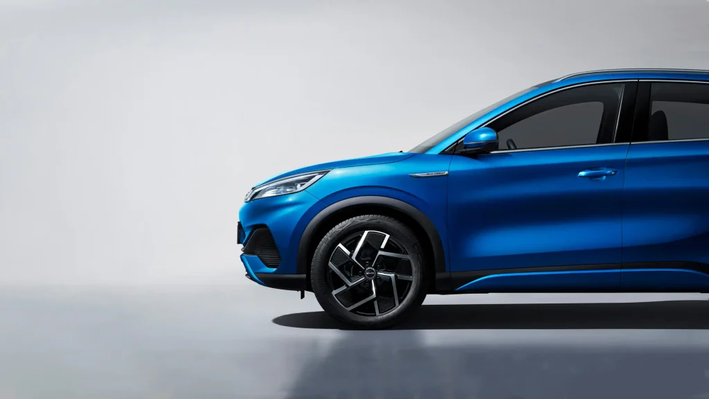 5 วิธีเช็คลมยางรถยนต์ ตรวจสอบลมยางง่ายๆ ภายใน 5 นาที เพิ่มความปลอดภัยในการขับขี่ 2 วิธีเช็คลมยางรถยนต์ ตรวจสอบลมยางง่ายๆ ภายใน 5 นาที เพิ่มความปลอดภัยในการขับขี่