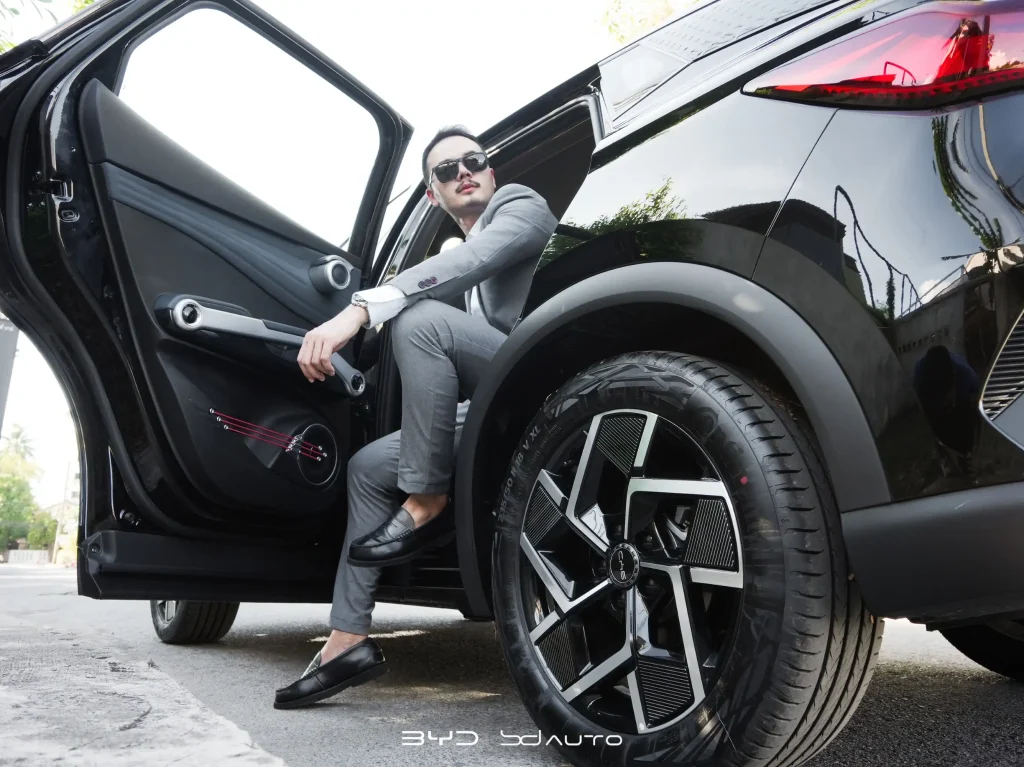 BYD ATTO3 X Businessman (NEW BYD ATTO 3 QUANTUM BLACK)