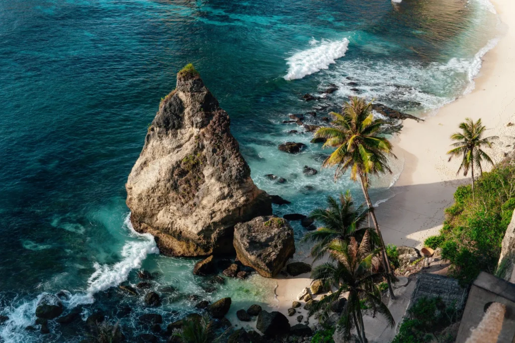 เที่ยวหาดในหานภูเก็ตกับรถยนต์ไฟฟ้า BYD สวรรค์ของคนรักทะเลเงียบ เที่ยวอย่างยั่งยืนด้วยรถยนต์ไฟฟ้า BYD 2 เที่ยวหาดในหานภูเก็ตกับรถยนต์ไฟฟ้า BYD สวรรค์ของคนรักทะเลเงียบ เที่ยวอย่างยั่งยืนด้วยรถยนต์ไฟฟ้า BYD