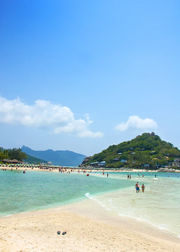 เที่ยวหาดในหานภูเก็ตกับรถยนต์ไฟฟ้า BYD สวรรค์ของคนรักทะเลเงียบ เที่ยวอย่างยั่งยืนด้วยรถยนต์ไฟฟ้า BYD 4 koh nangyuan surat thani thailand koh nangyuan is one most beautiful beaches thailand