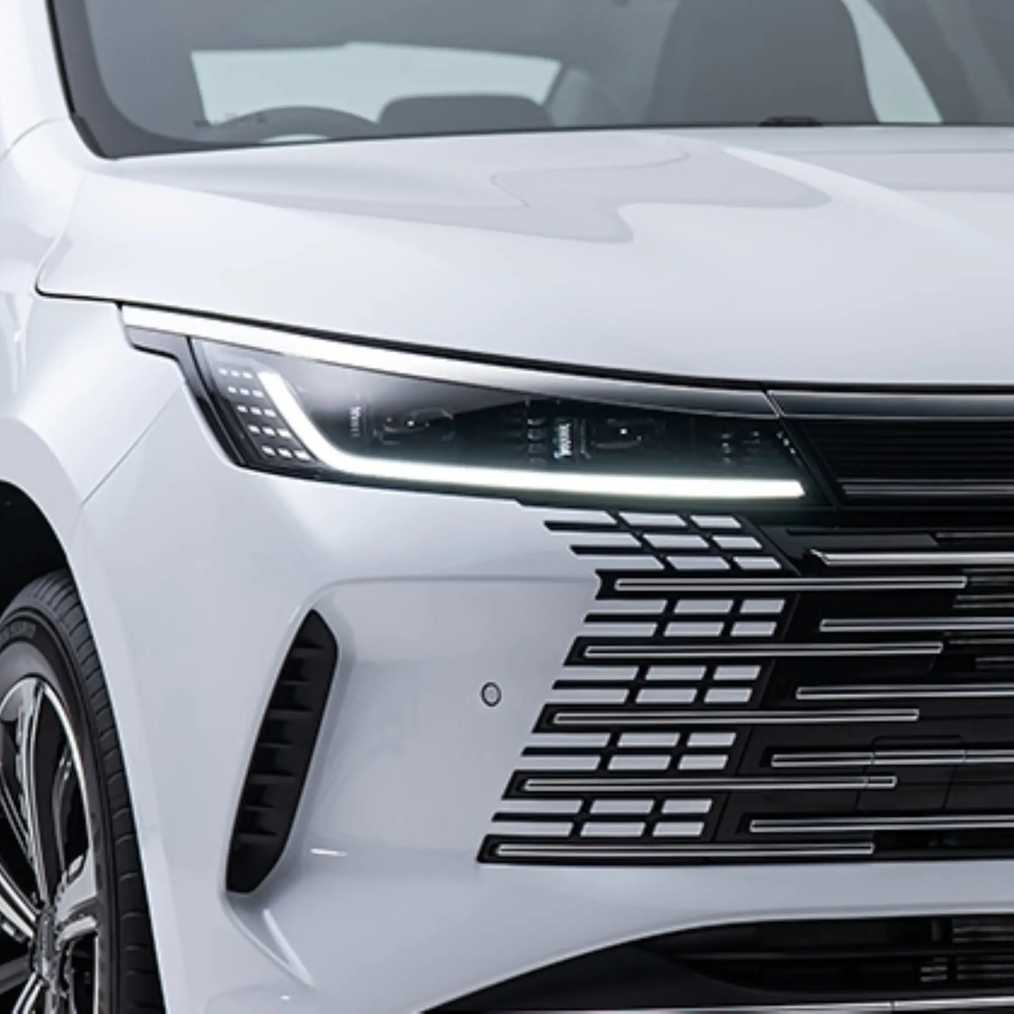 BYD SEAL 5 ledFront (Vertical)